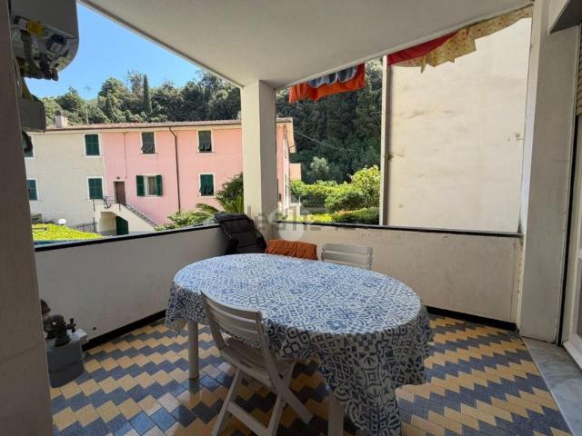 Appartamento in vendita di 90 m² in Via Genova, 38