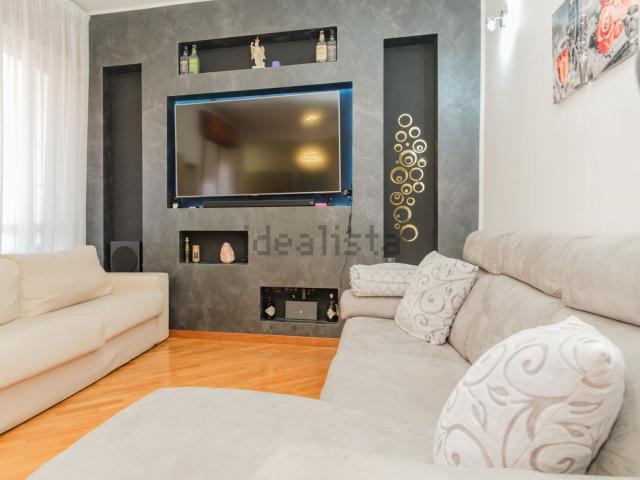 Appartamento in vendita di 90 m² in Via Giovanni Vismara, 12