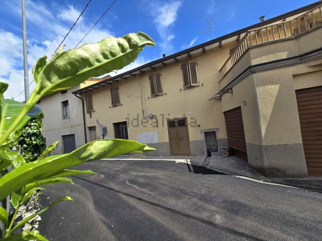 Appartamento in vendita di 90 m² in Via Giovanni Boccaccio, 11