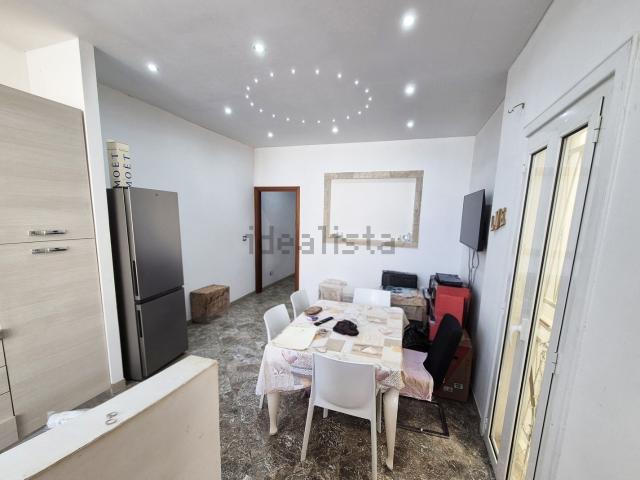 Appartamento in vendita di 90 m² in Via Giovanni Bovio, 67