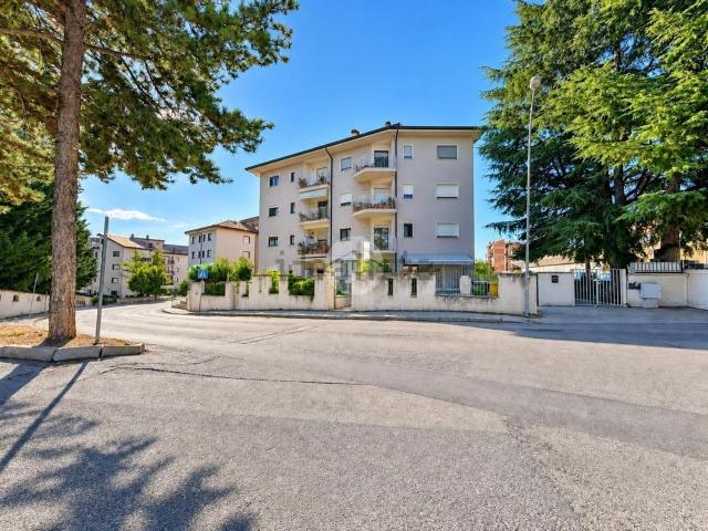 Appartamento in vendita di 90 m² in Via Giovanni di Vincenzo, 5