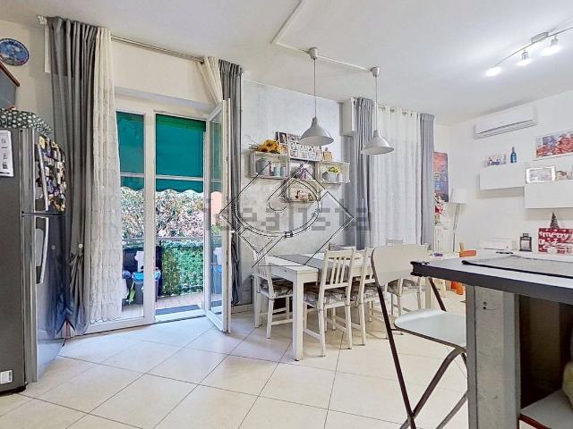 Appartamento in vendita di 90 m² in Via Giovanni Pascoli