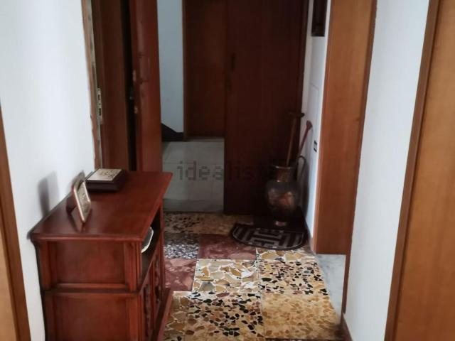 Appartamento in vendita di 90 m² in Via Giovanni Pascoli