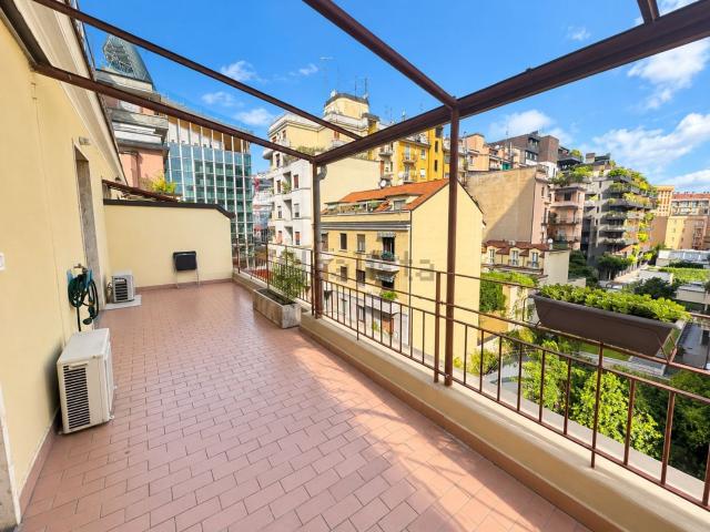 Appartamento in vendita di 90 m² in Via Giovanni Prati, 13