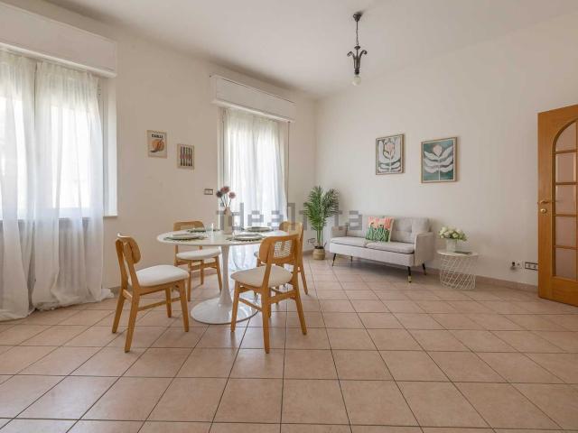 Appartamento in vendita di 90 m² in Via Giovanni Ruffini, 2