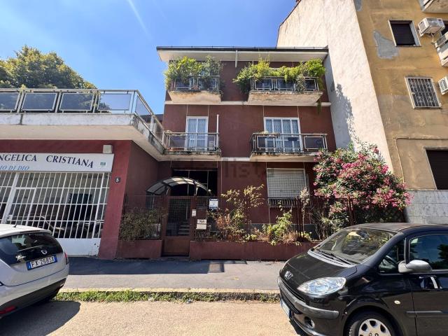 Appartamento in vendita di 90 m² in Via Giorgio Castelli, 5