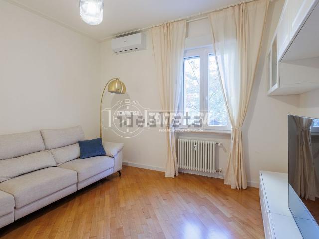 Appartamento in vendita di 90 m² in Via Giorgio Compiani, 4