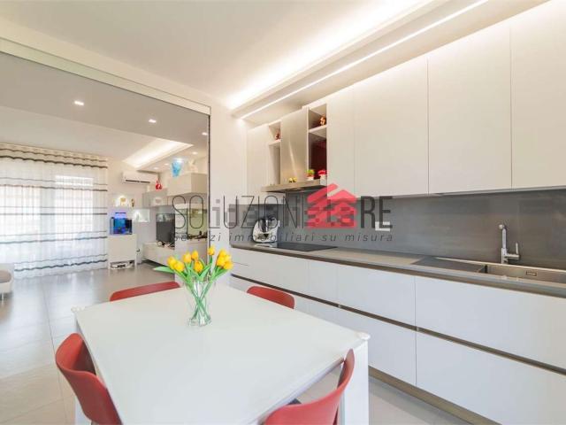 Appartamento in vendita di 90 m² in Via Giosuè Giusti, 31