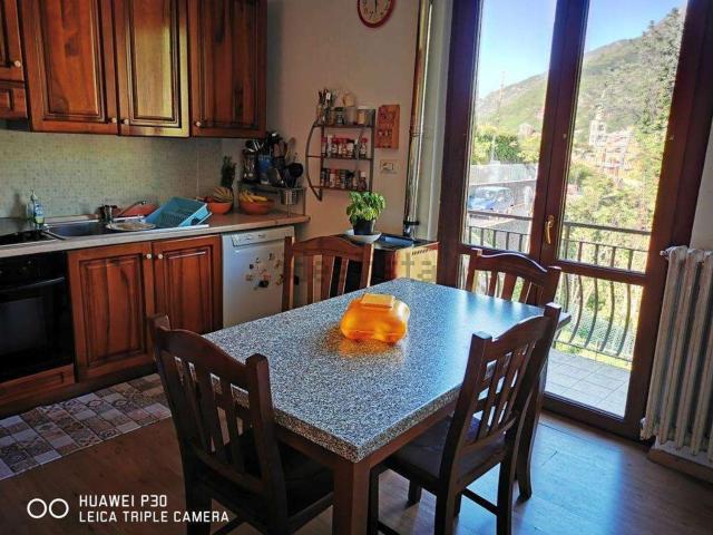 Appartamento in vendita di 90 m² in Via Giacomo Matteotti