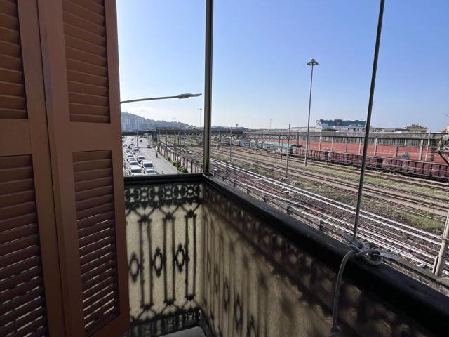 Appartamento in vendita di 90 m² in Via Giacomo Puccini, 3