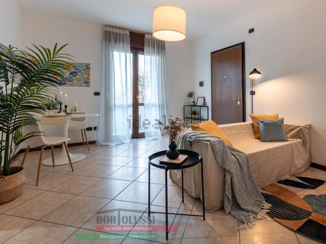 Appartamento in vendita di 90 m² in Via Giacomo Puccini, 102