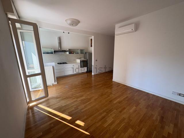 Appartamento in vendita di 90 m² in Via Gian Maria Bondigli