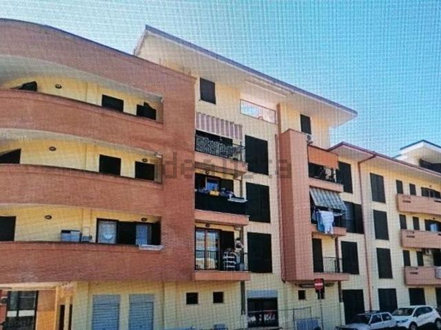 Appartamento in vendita di 90 m² in Via Giuliano Montelucci