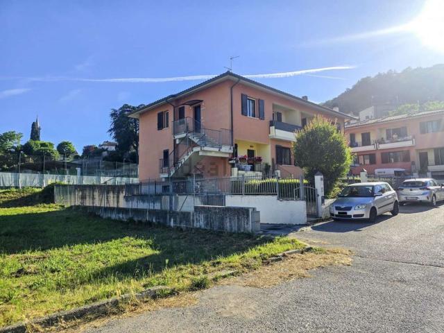 Appartamento in vendita di 90 m² in Via Giuseppe Verdi