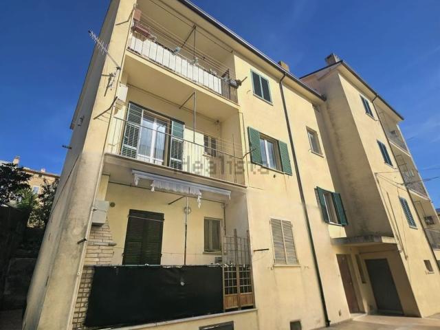 Appartamento in vendita di 90 m² in Via Giuseppe Garibaldi