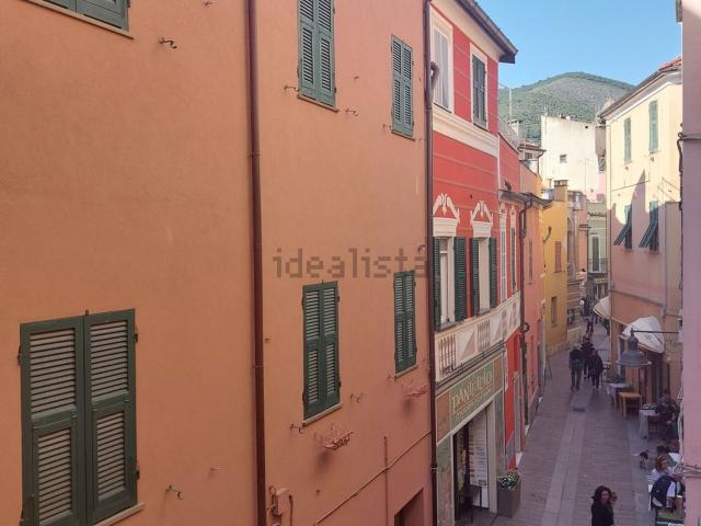 Appartamento in vendita di 90 m² in Via Giuseppe Garibaldi
