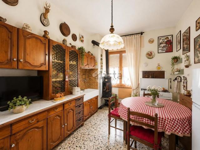 Appartamento in vendita di 90 m² in Via Giuseppe Mazzini, 51