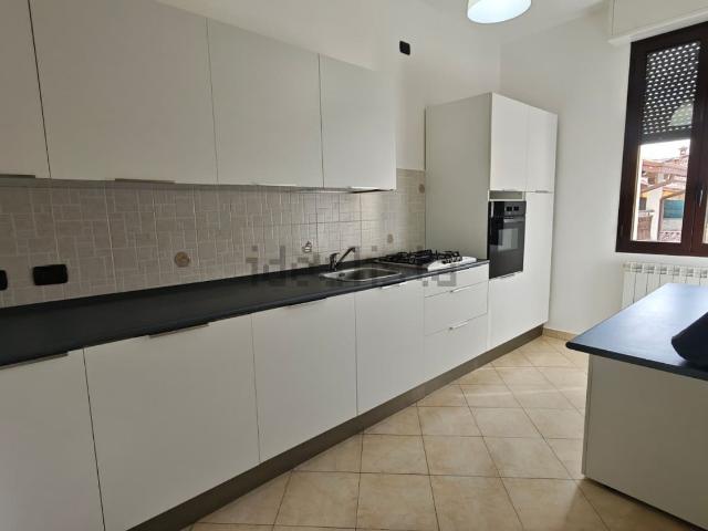 Appartamento in vendita di 90 m² in Via Giuseppe Mazzini