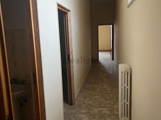 Appartamento in vendita di 90 m² in Via Guardialto