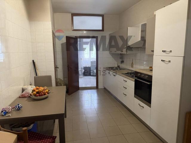 Appartamento in vendita di 90 m² in Via Guglielmo Marconi
