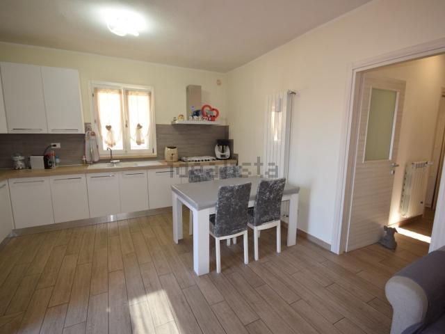 Appartamento in vendita di 90 m² in Via Guglielmo Marconi