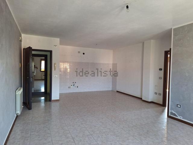 Appartamento in vendita di 90 m² in Via I Maggio