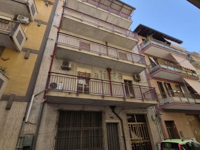 Appartamento in vendita di 90 m² in Via Imera