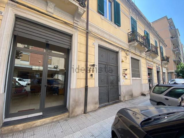 Appartamento in vendita di 143 m² in Via Industriale, 96