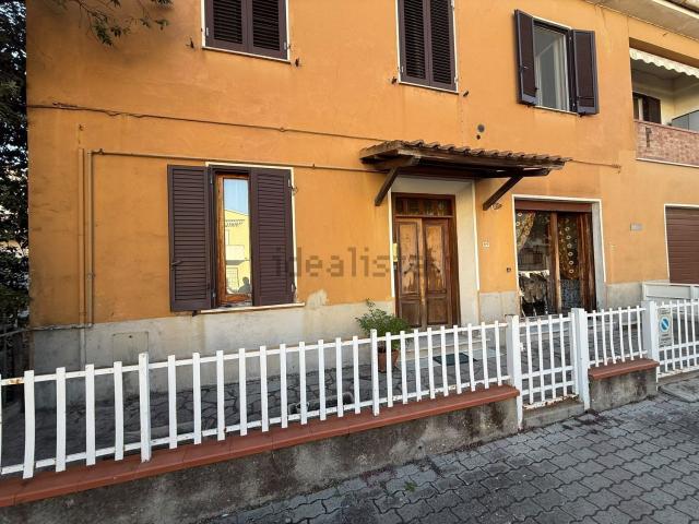 Appartamento in vendita di 90 m² in Via Indipendenza, 293