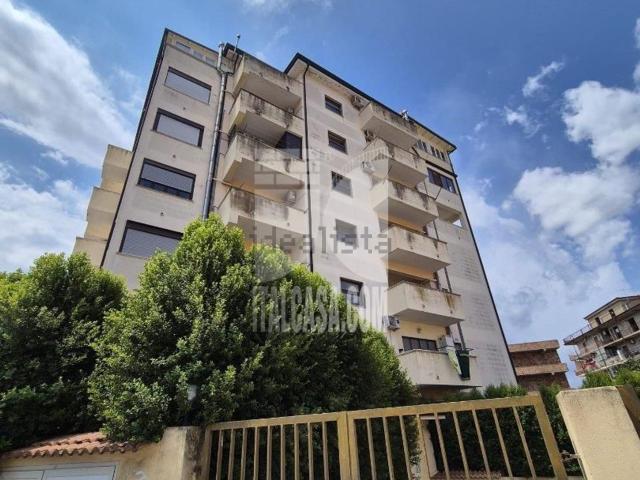 Appartamento in vendita di 90 m² in Via Inghilterra