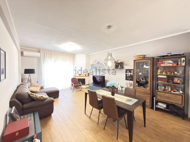 Appartamento in vendita di 90 m² in Via Isonzo, 10