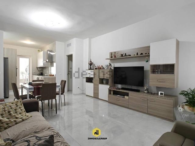 Appartamento in vendita di 90 m² in Via IV Novembre