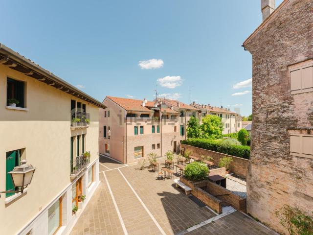 Appartamento in vendita di 90 m² in Via IV Novembre, 1