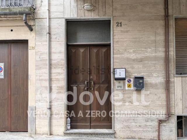 Appartamento in vendita di 90 m² in Via Lamarmora, 21
