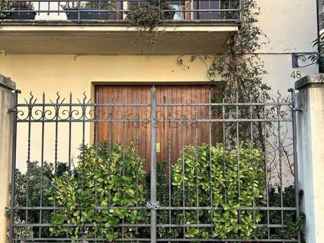 Appartamento in vendita di 90 m² in Via Lotario Bacciolani