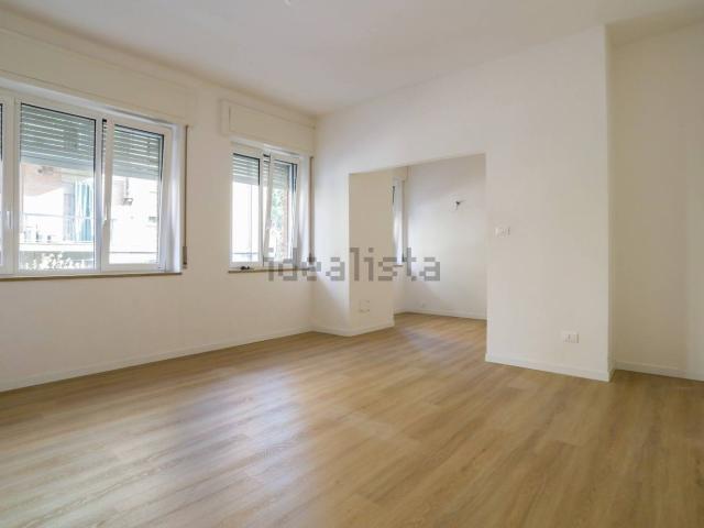 Appartamento in vendita di 90 m² in Via Lucania, 11