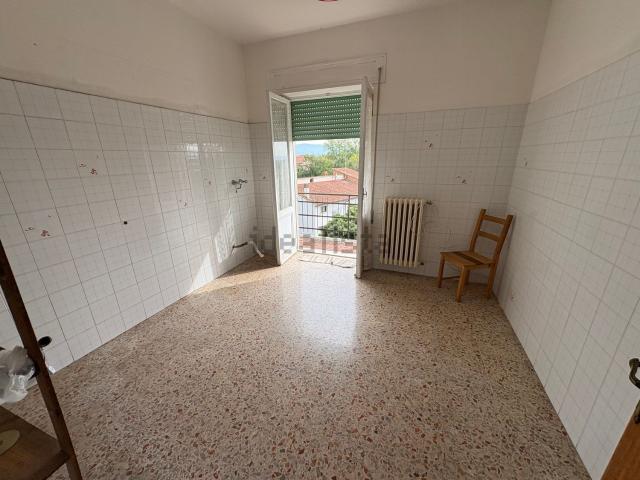 Appartamento in vendita di 90 m² in Via Luigi Cori, 5