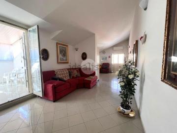 Appartamento in vendita di 90 m² in Via Luisa Molines Sanfelice, 25
