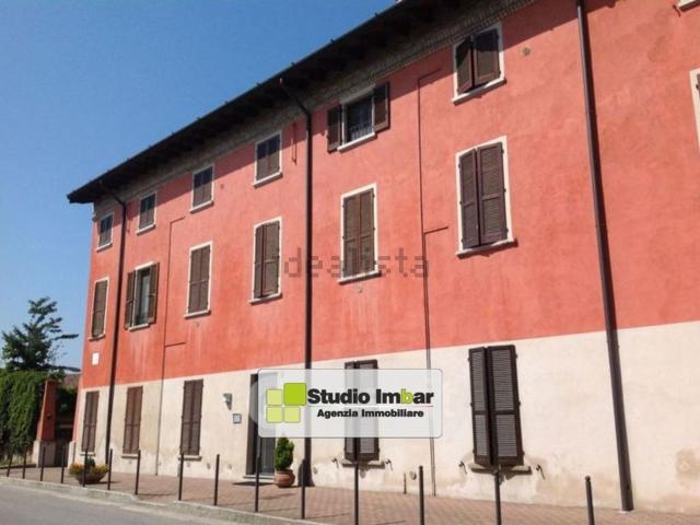 Appartamento in vendita di 90 m² in Via Maggiore, 3