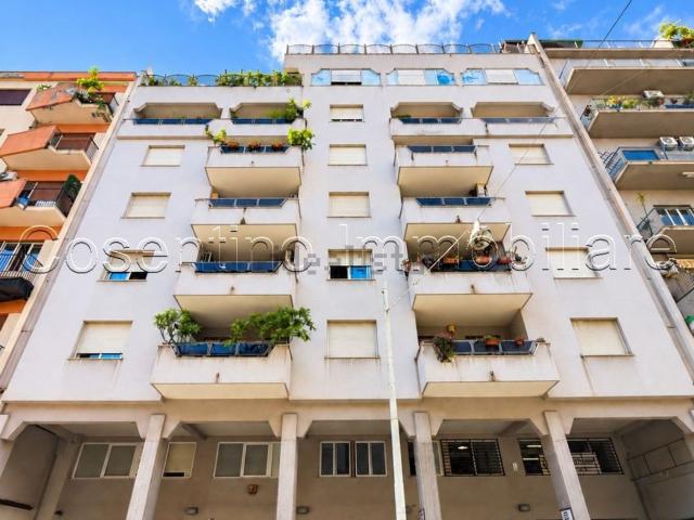 Appartamento in vendita di 90 m² in Via Marchese di Roccaforte, 5