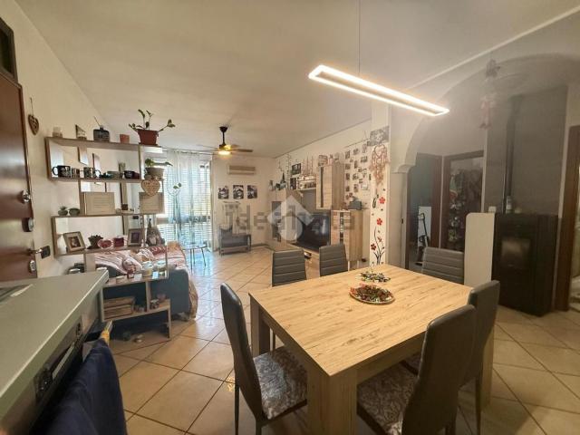 Appartamento in vendita di 90 m² in Via Marconi, 55