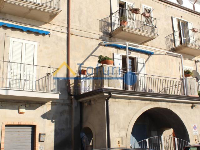 Appartamento in vendita di 90 m² in Via Marina Nuova