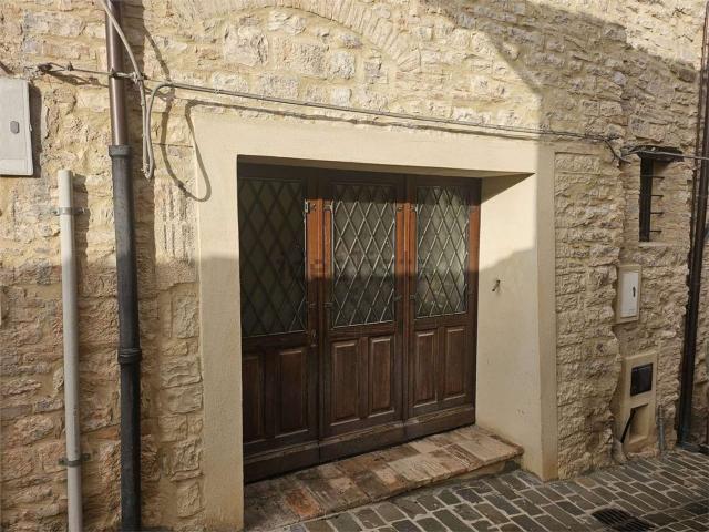 Appartamento in vendita di 90 m² in Via Mastrogiorgio