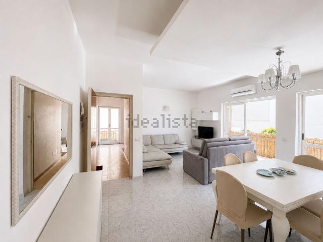 Appartamento in vendita di 90 m² in Via Mirabella, 1