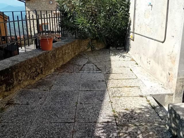 Appartamento in vendita di 90 m² in Via Montalbano