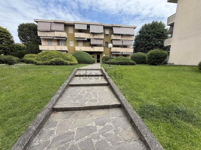Appartamento in vendita di 90 m² in Via Monte Baldo, 23