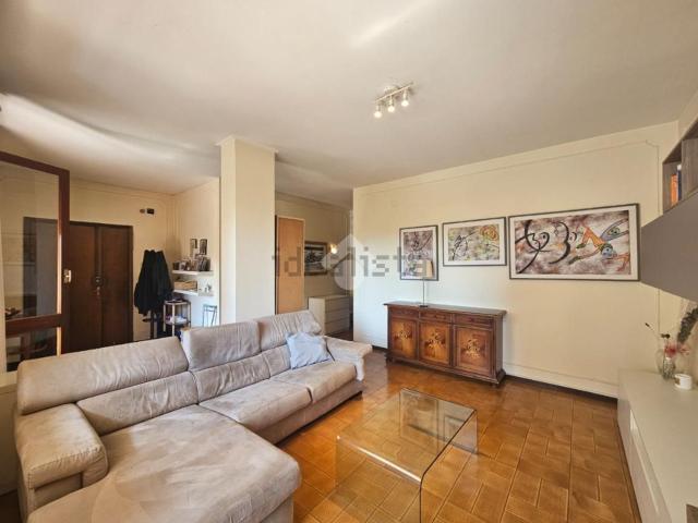 Appartamento in vendita di 90 m² in Via Monte Bianco, 7