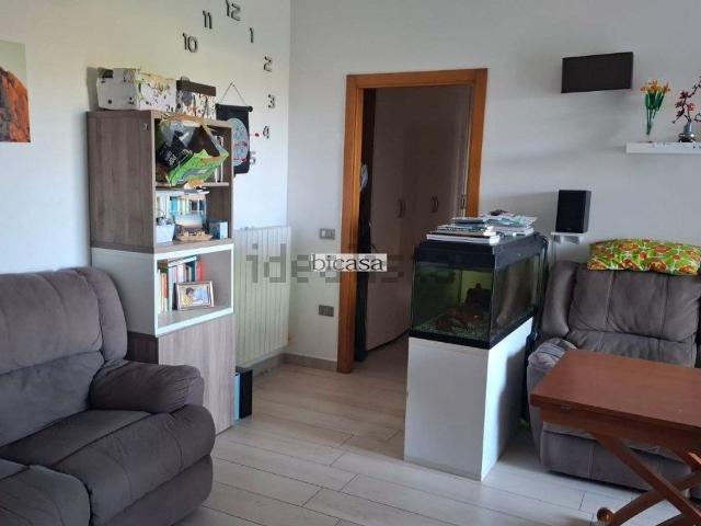Appartamento in vendita di 90 m² in Via Monte Fumaiolo, 10