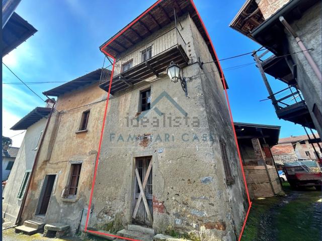 Appartamento in vendita di 90 m² in Via Monte Grappa
