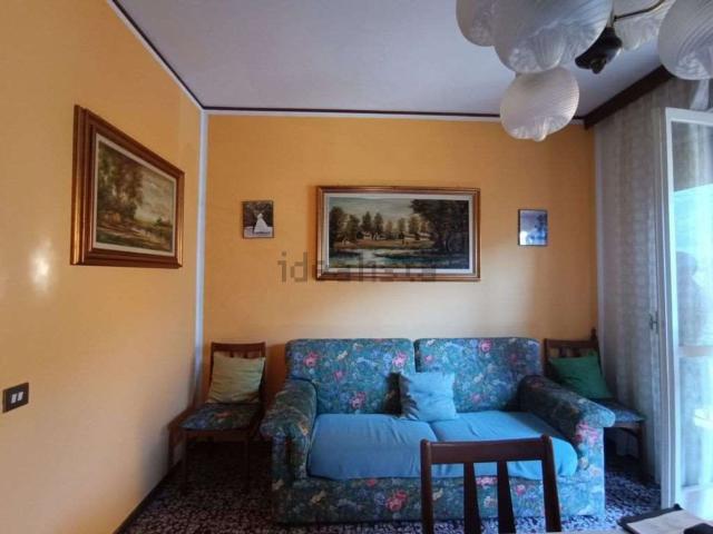 Appartamento in vendita di 90 m² in Via Monte Grappa